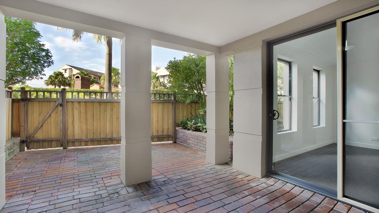 Photo #5: B4/1 Buchanan Street, Balmain - Leased by Coopers Agency