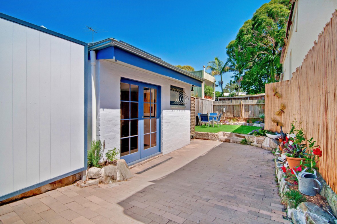 Photo #9: 1 Crescent Street, Rozelle - Sold by Coopers Agency