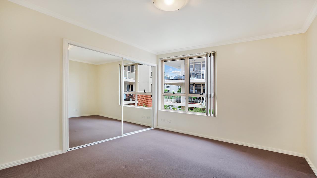 Photo #4: 302/28 Warayama Place, Rozelle - Leased by Coopers Agency