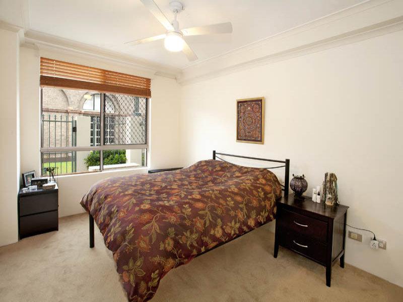 Photo #4: 32/110 Reynolds Street, Balmain - Sold by Coopers Agency