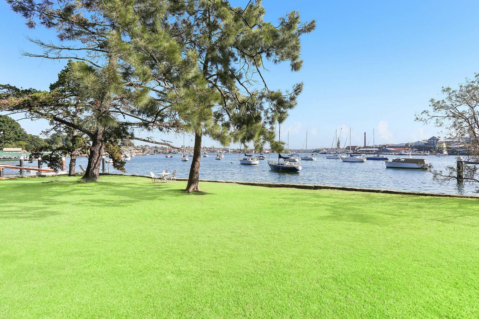 Photo #6: 31/10 Gow Street, Balmain - Sold by Coopers Agency