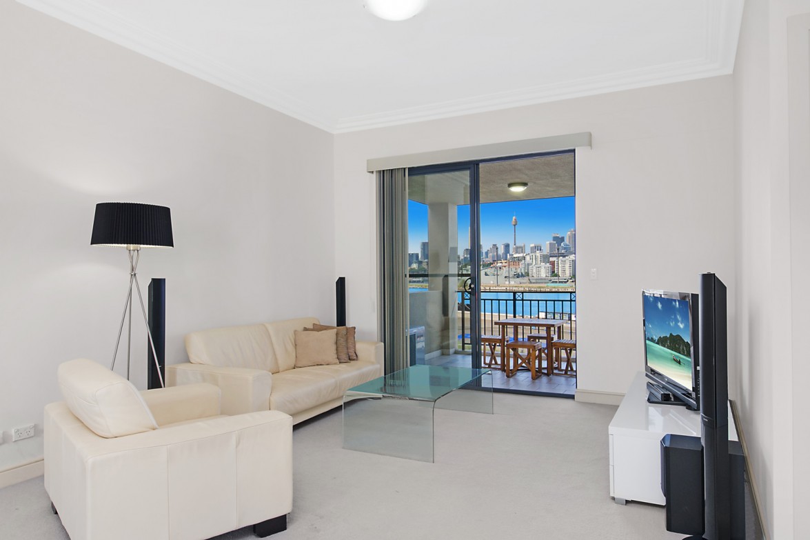 Photo #3: D5,1 Buchanan Street, Balmain - Sold by Coopers Agency