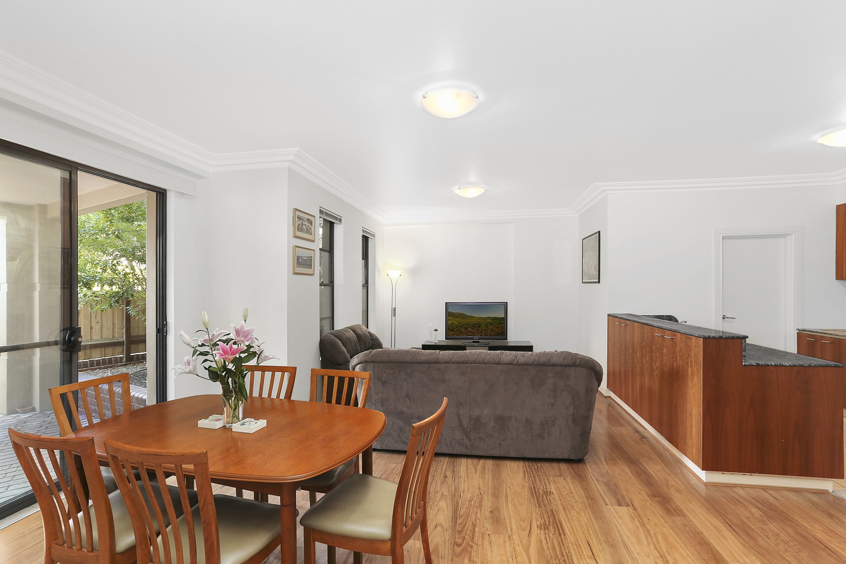 Photo #7: B3/1 Buchanan, Balmain - Leased by Coopers Agency