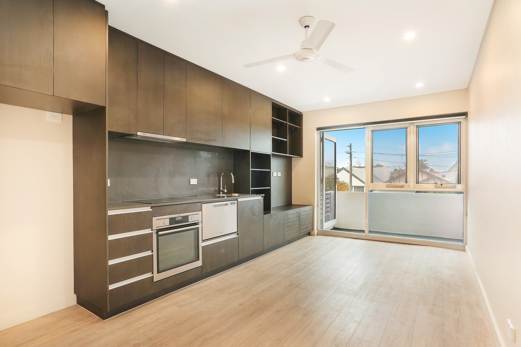 Photo #3: 3/31-33 Maida Street, Lilyfield - Leased by Coopers Agency