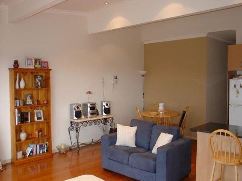 Photo #5: 9/602 Darling Street, Rozelle - Sold by Coopers Agency