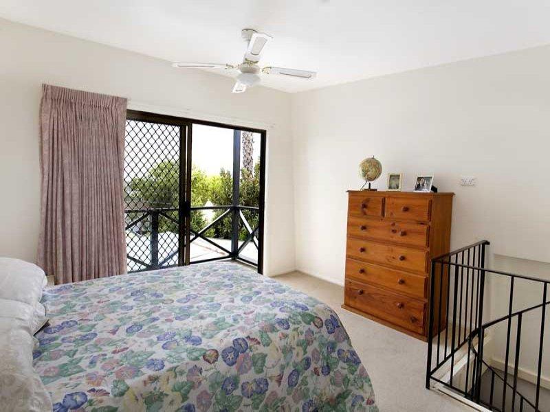 Photo #4: 58 Gipps Street, Birchgrove - Sold by Coopers Agency