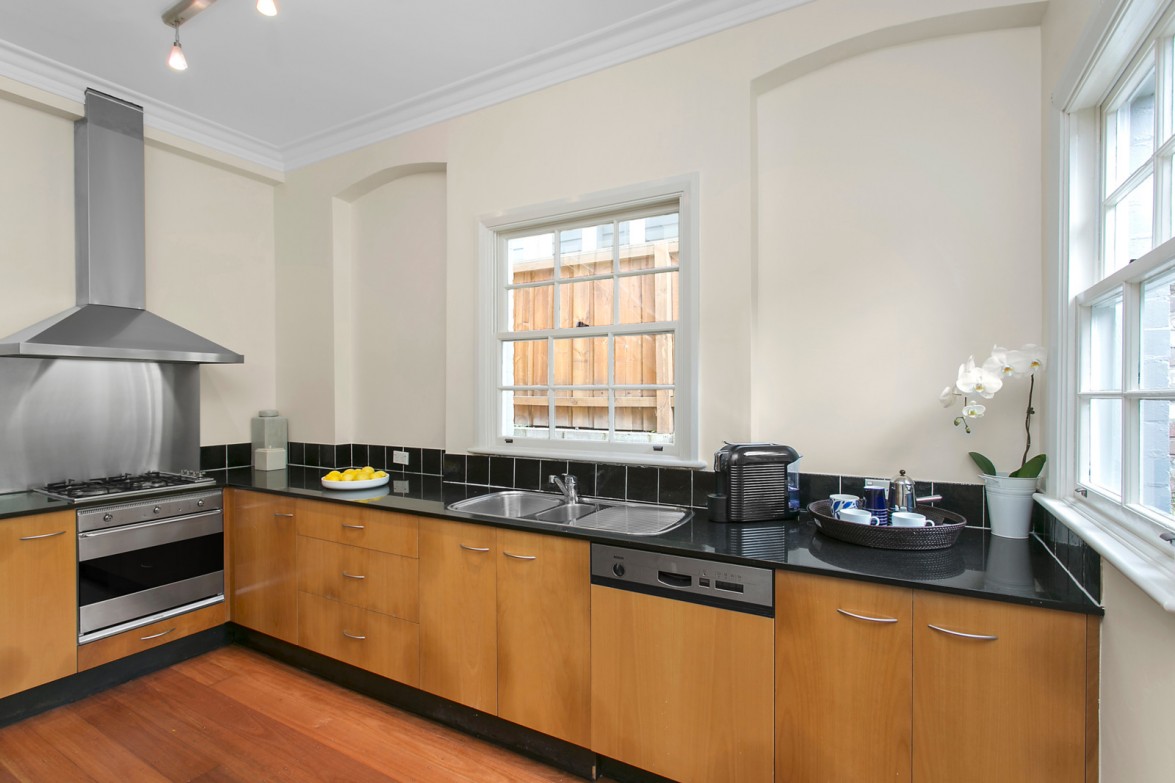 Photo #4: 6 College Street, Balmain - Sold by Coopers Agency