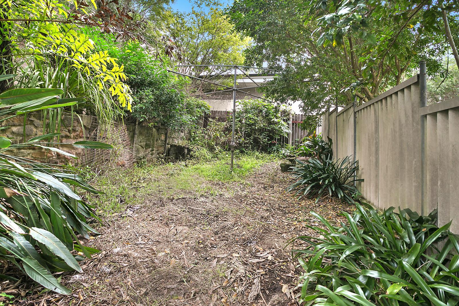 Photo #7: 30 Rose Street, Birchgrove - Sold by Coopers Agency