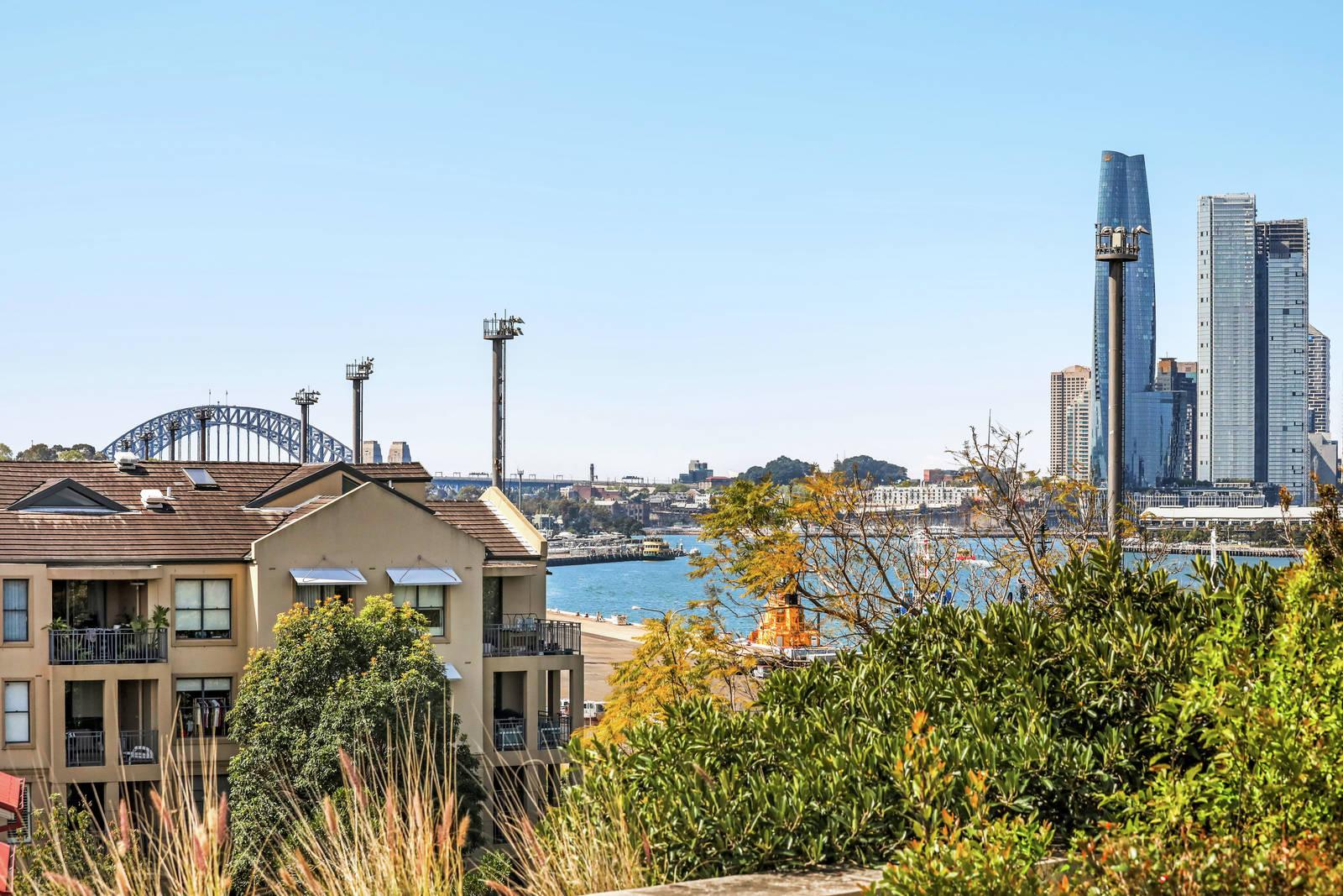 Photo #4: 18/1 Batty Street, Rozelle - Sold by Coopers Agency