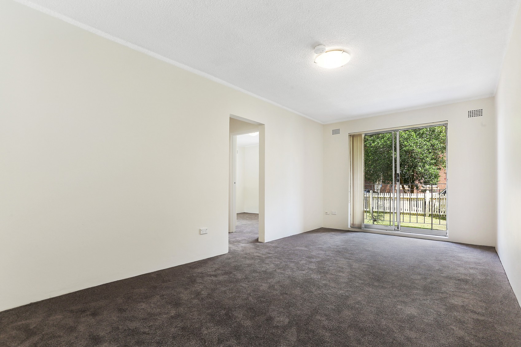 Photo #2: 1/53 Smith Street, Balmain - Leased by Coopers Agency