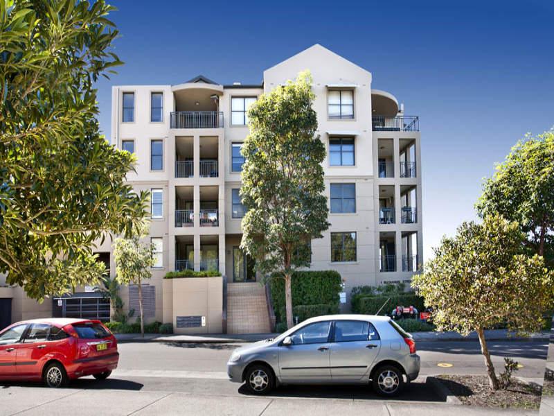 Photo #1: C7/1 Buchanan Street, Balmain - Sold by Coopers Agency