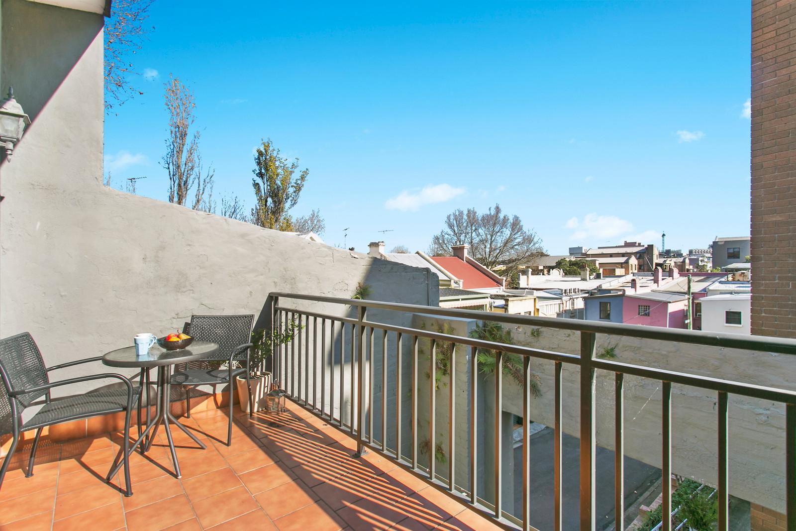 Photo #5: 1/11 Meagher Street, Chippendale - Sold by Coopers Agency