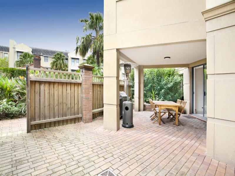 Photo #1: B3/1 Buchanan Street, Balmain - Sold by Coopers Agency