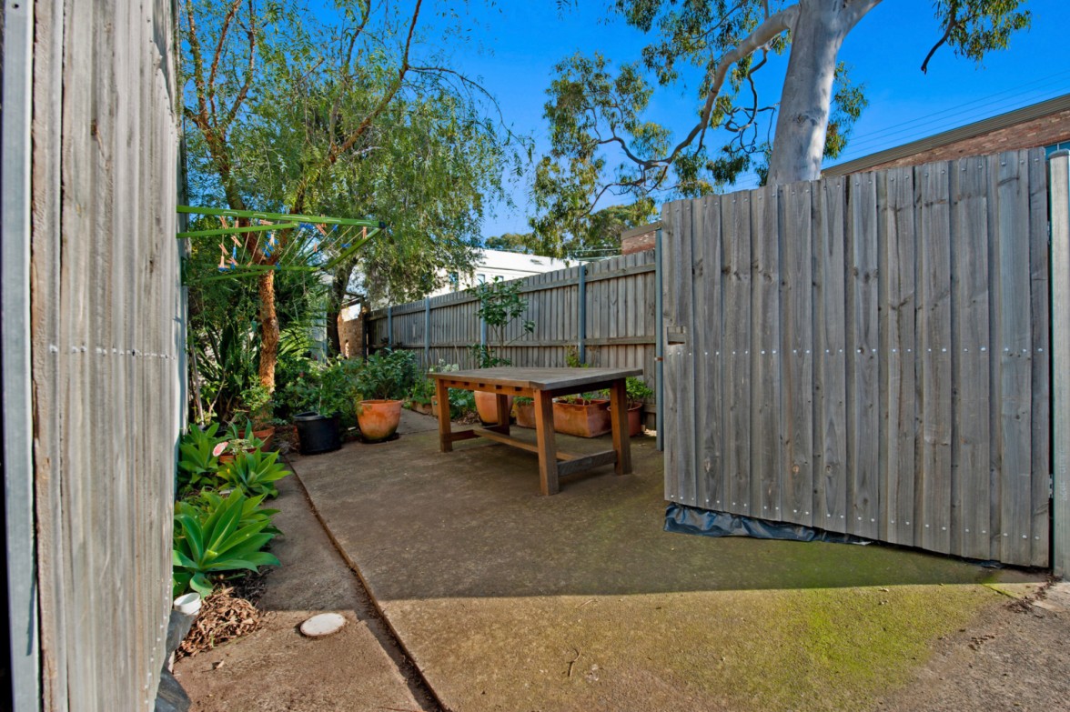 Photo #7: 19 Hill Street, Leichhardt - Sold by Coopers Agency