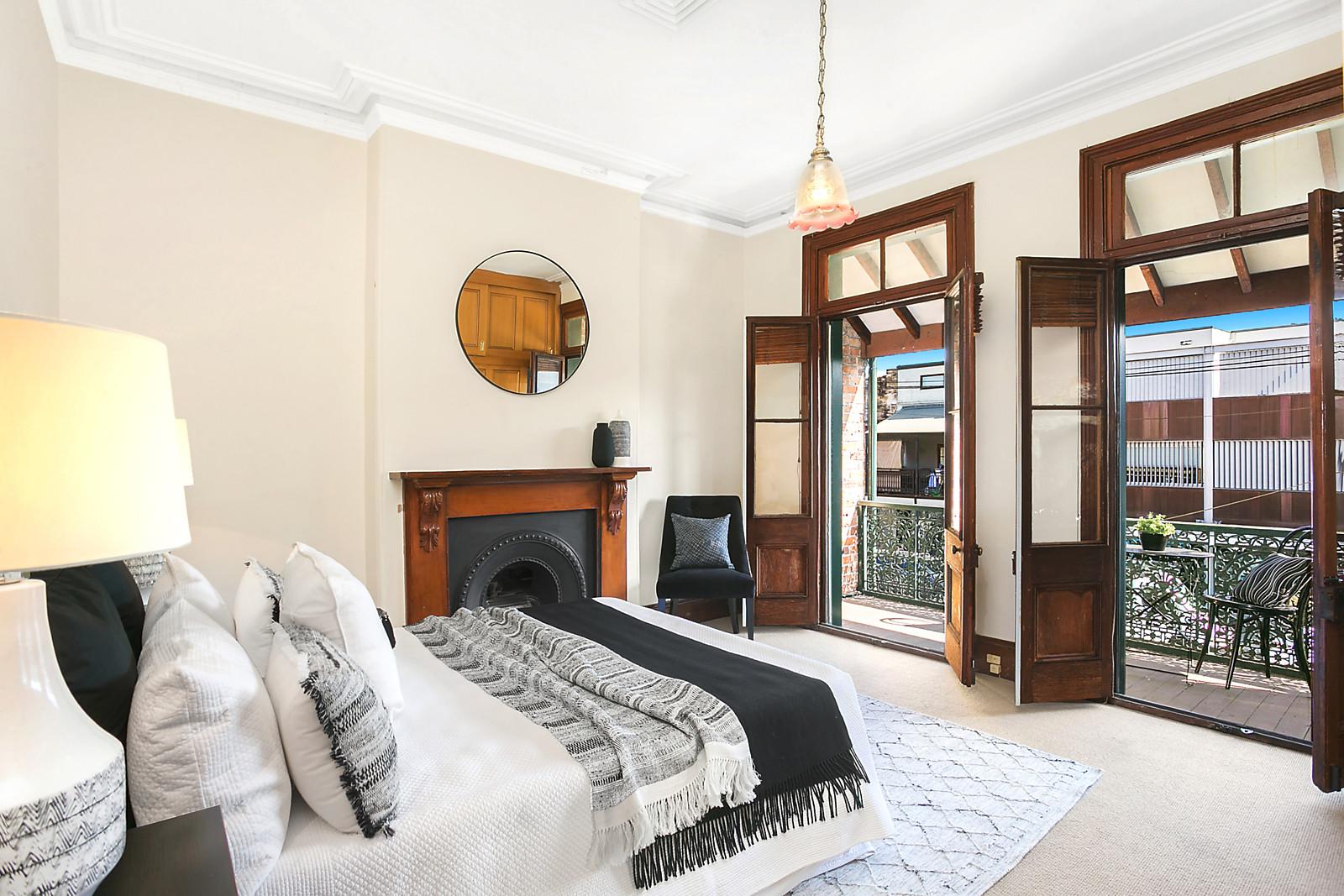 Photo #7: 526 Darling Street, Rozelle - Sold by Coopers Agency