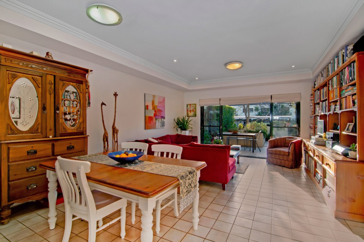 Photo #6: 27/57 Hereford Street, Glebe - Sold by Coopers Agency