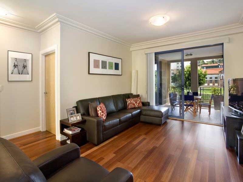 Photo #2: D9/1 Buchanan Street, Balmain - Sold by Coopers Agency