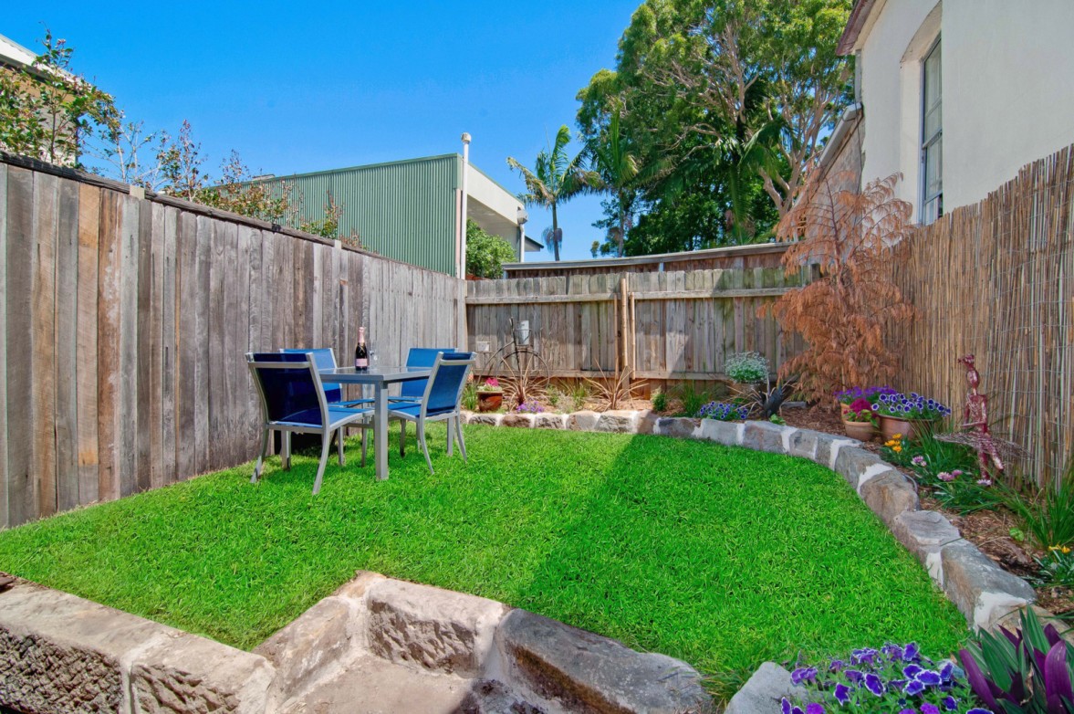 Photo #8: 1 Crescent Street, Rozelle - Sold by Coopers Agency