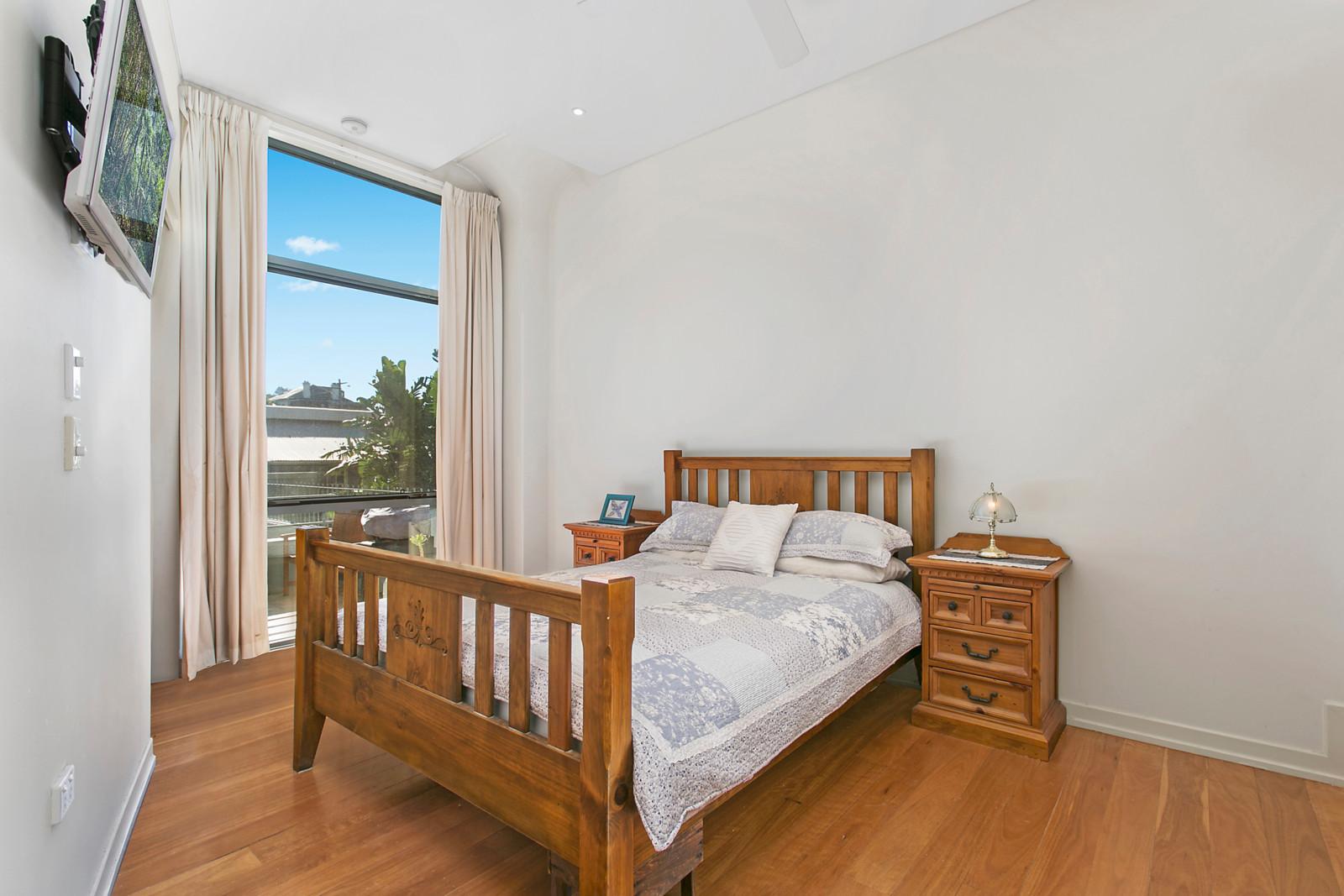 Photo #3: P115, 22 Colgate Avenue, Balmain - Sold by Coopers Agency