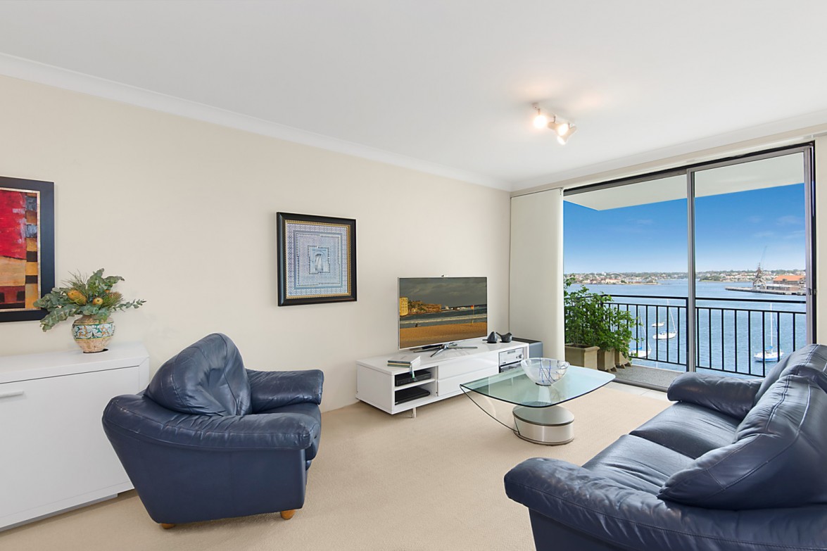 Photo #3: 28/10 Gow Street, Balmain - Sold by Coopers Agency