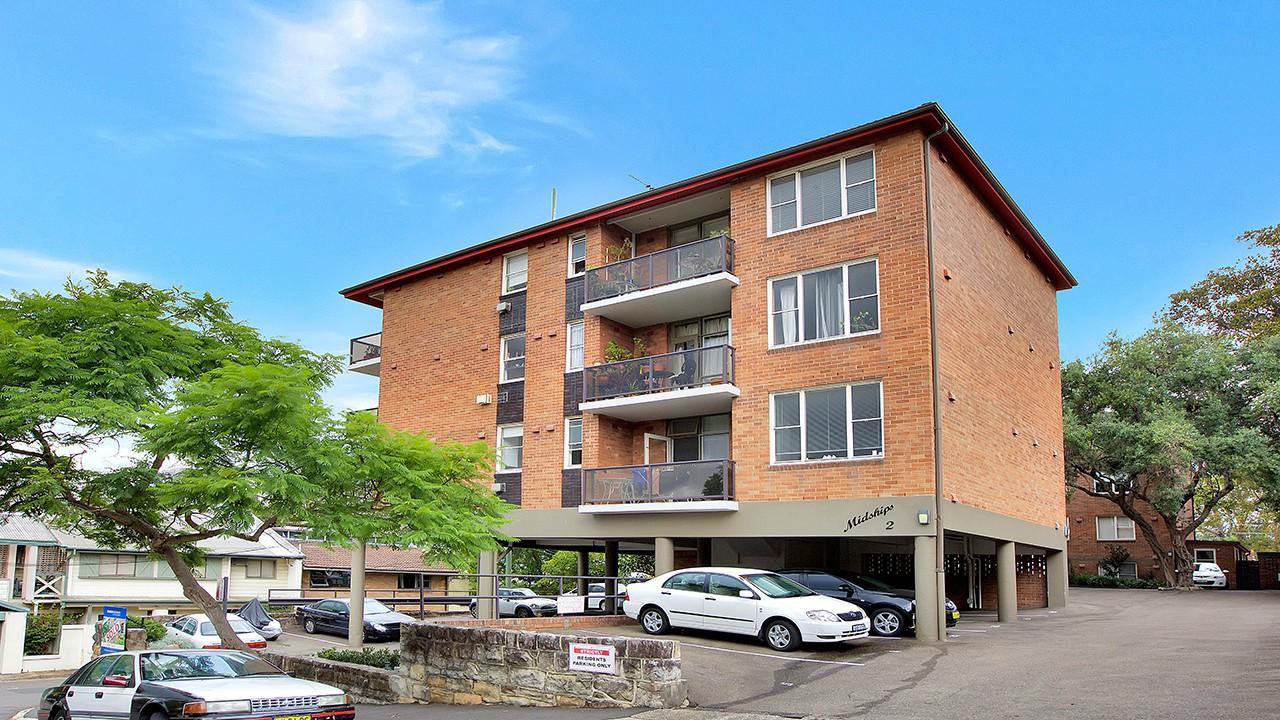 Photo #6: 16/2 Pearson Street, Balmain East - Leased by Coopers Agency