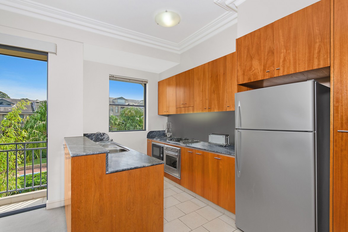 Photo #5: D5,1 Buchanan Street, Balmain - Sold by Coopers Agency