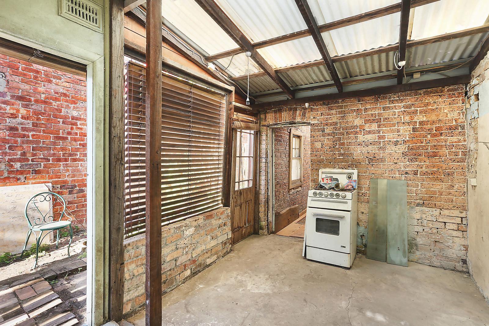 Photo #4: 82 Rowntree Street, Balmain - Sold by Coopers Agency