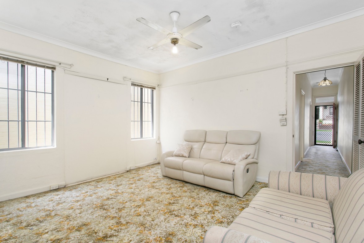 Photo #2: 79 Marlborough Street, Leichhardt - Sold by Coopers Agency