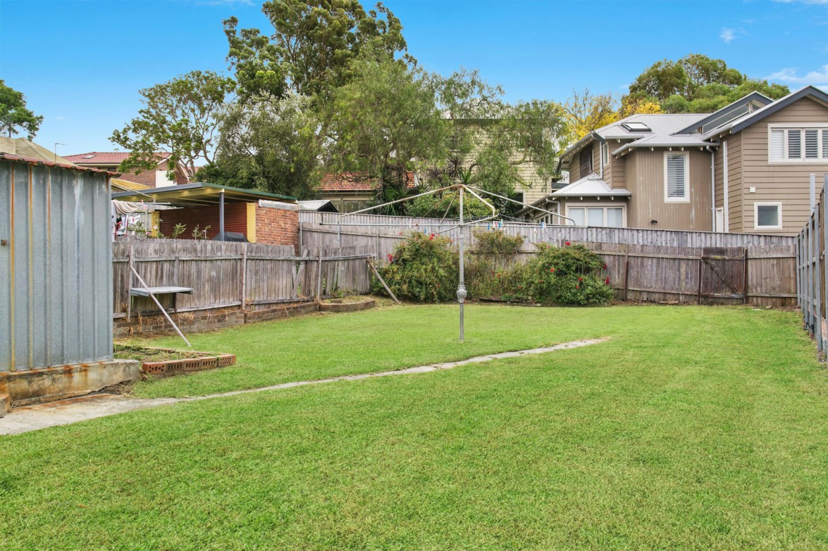 Photo #5: 76 O'Neill Street, Lilyfield - Sold by Coopers Agency