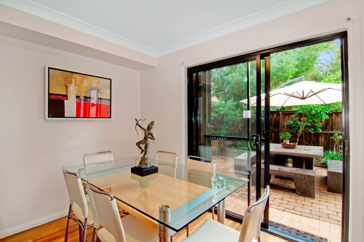 Photo #2: 1/130 William Street, Leichhardt - Sold by Coopers Agency