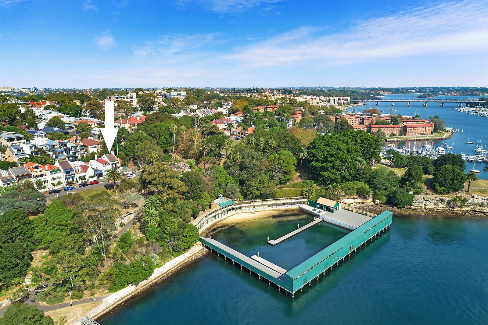 Photo #11: 44 Fitzroy Avenue, Balmain - Sold by Coopers Agency