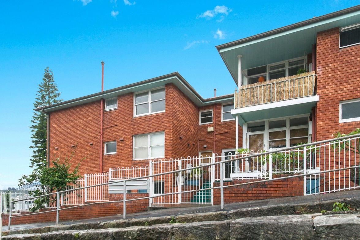 Photo #1: 3/23 Thames Street, Balmain - Sold by Coopers Agency