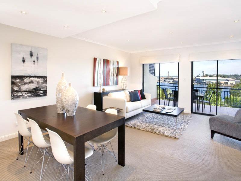 Photo #2: 109/8 Water Street, Birchgrove - Sold by Coopers Agency