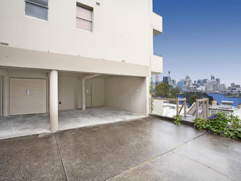 Photo #4: 11/24A Pearson Street, Balmain East - Sold by Coopers Agency