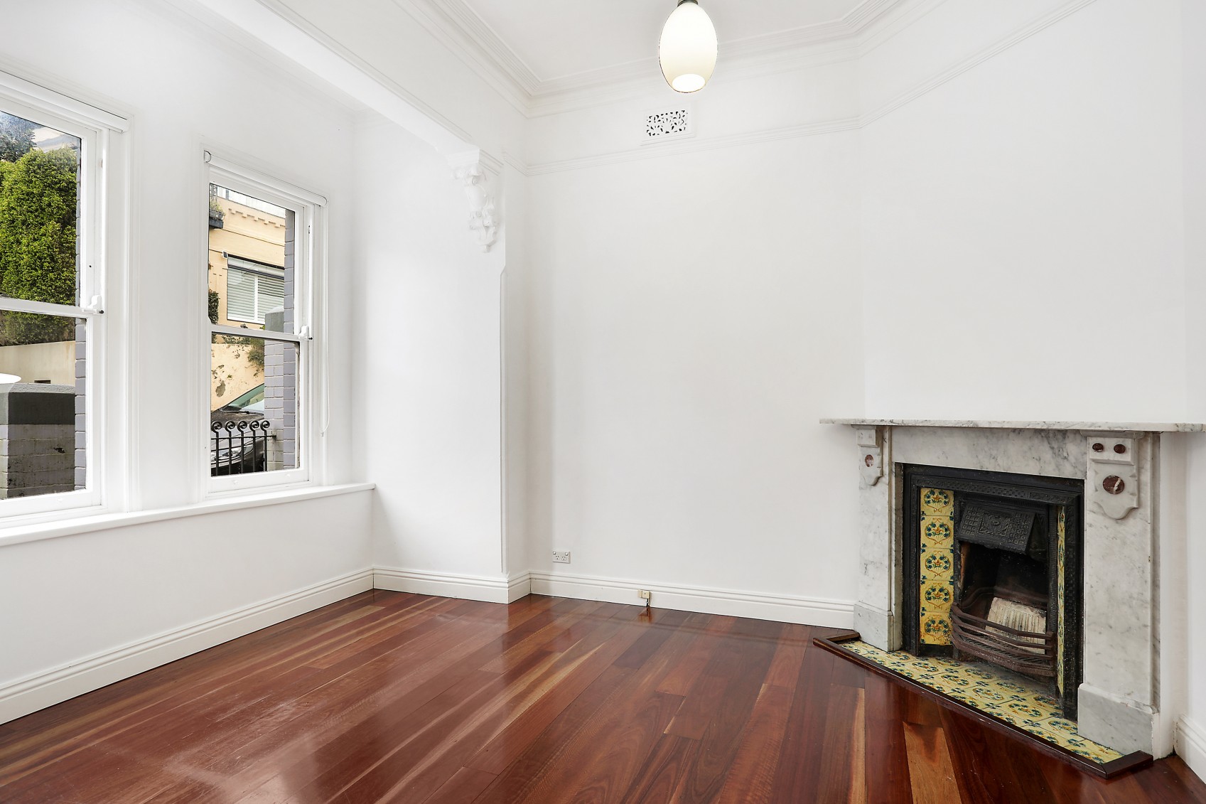 Photo #2: 11 Paul Street, Balmain East - Leased by Coopers Agency