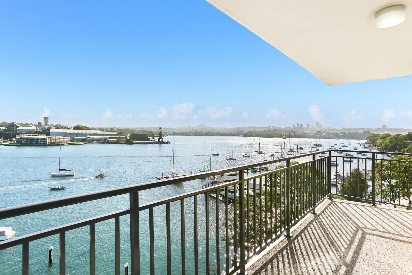 Photo #2: 31/10 Gow Street, Balmain - Sold by Coopers Agency