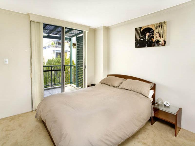 Photo #3: 41/110 Reynolds Street, Balmain - Sold by Coopers Agency