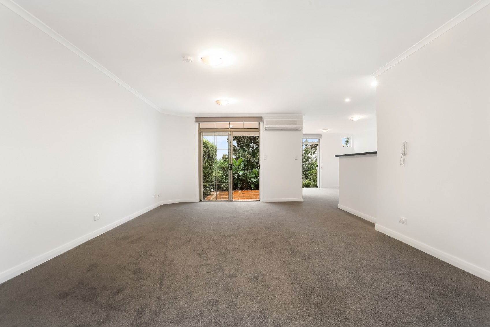 Photo #2: 8/21 Waragal Avenue, Rozelle - Leased by Coopers Agency