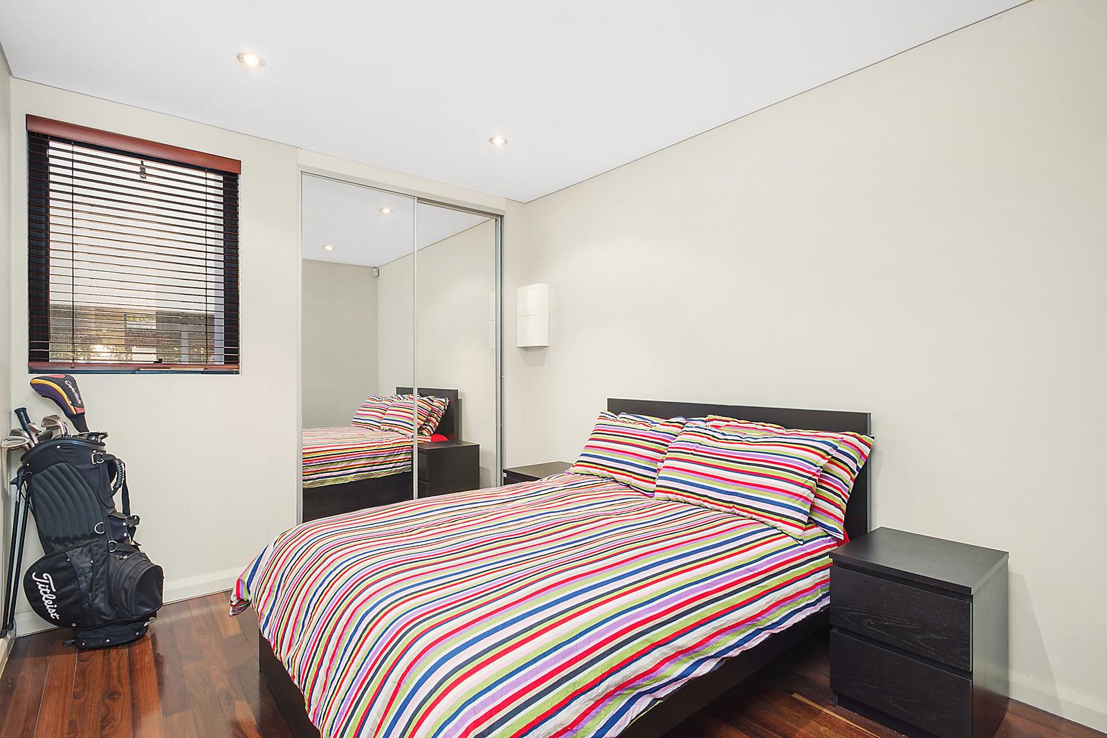 Photo #5: 6/11-23 Hay Street, Leichhardt - Sold by Coopers Agency