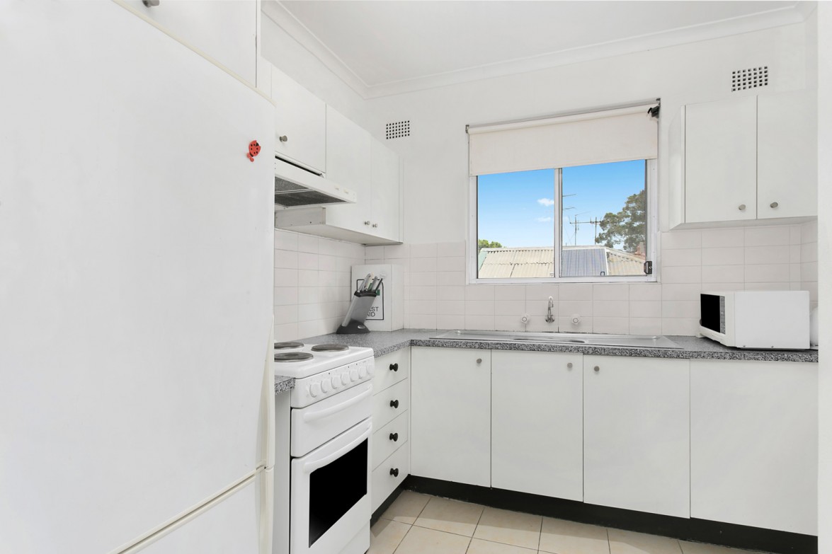 Photo #4: 3/10 Burt Street, Rozelle - Sold by Coopers Agency