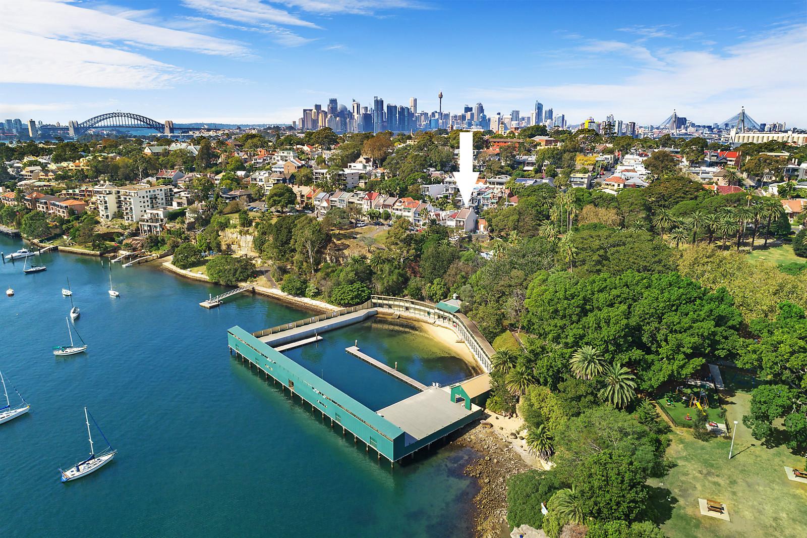 Photo #12: 44 Fitzroy Avenue, Balmain - Sold by Coopers Agency