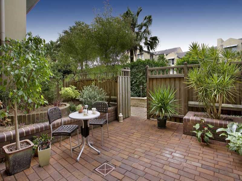 Photo #1: B2/1 Buchanan Street, Balmain - Sold by Coopers Agency