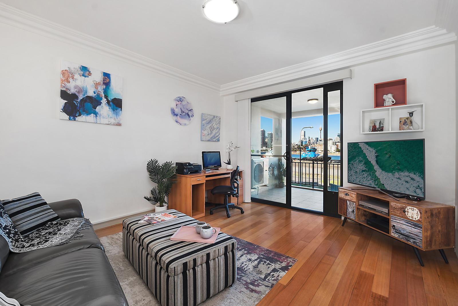 Photo #3: D3, 1 Buchanan Street, Balmain - Sold by Coopers Agency