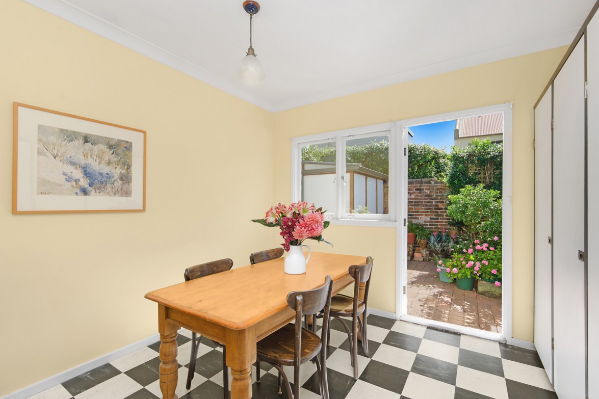 Photo #6: 15 Coulon Street, Rozelle - Sold by Coopers Agency