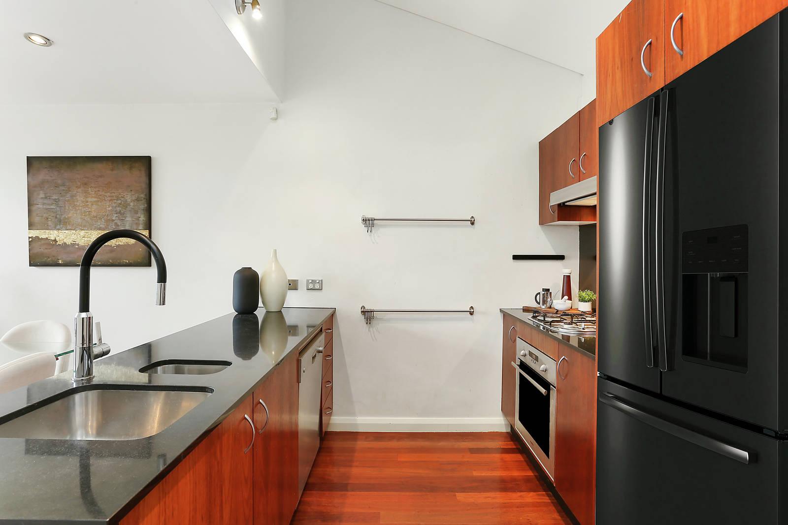 Photo #3: 14/11-23 Hay Street, Leichhardt - Sold by Coopers Agency