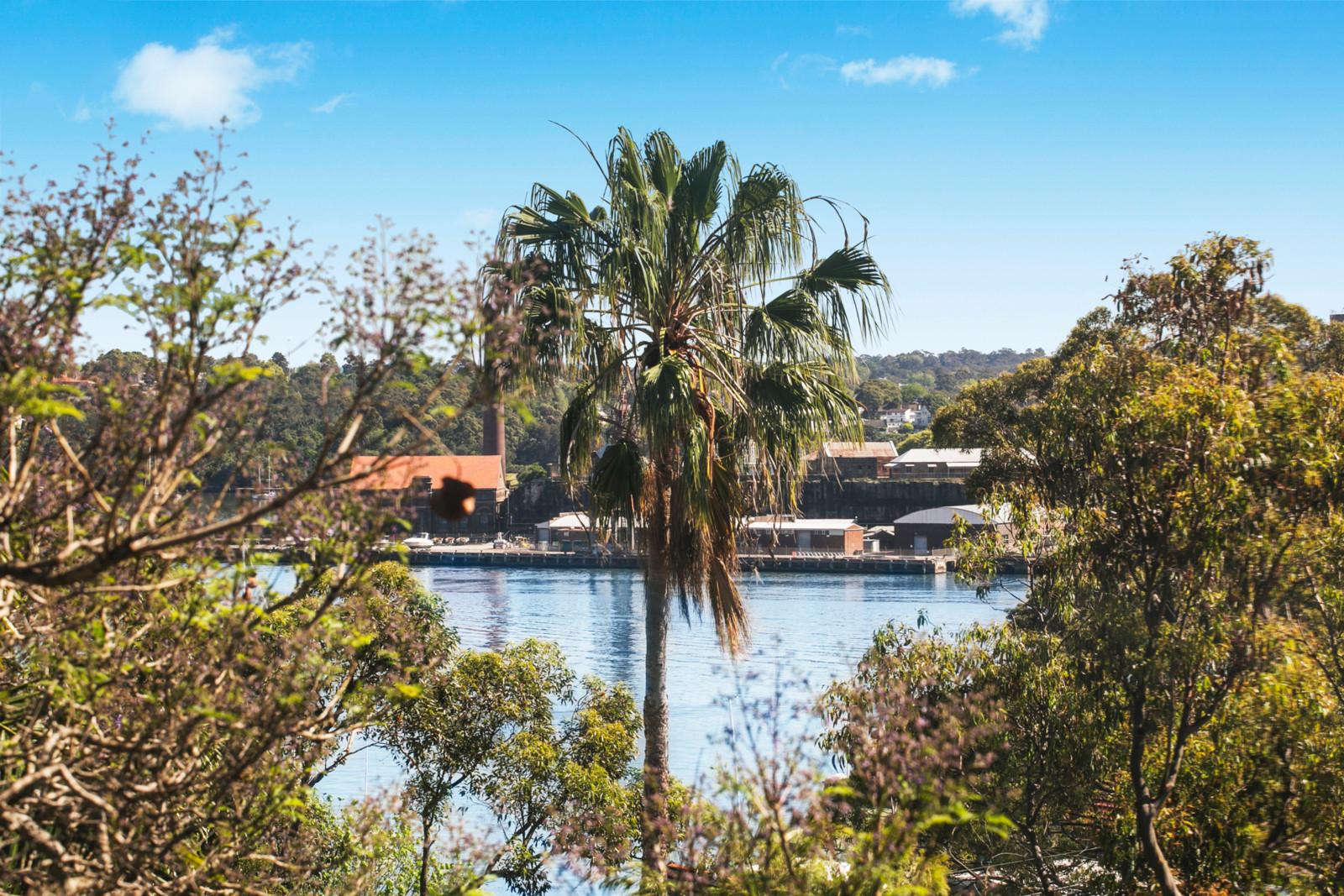 Photo #3: 12/75 Glassop Street, Balmain - Sold by Coopers Agency