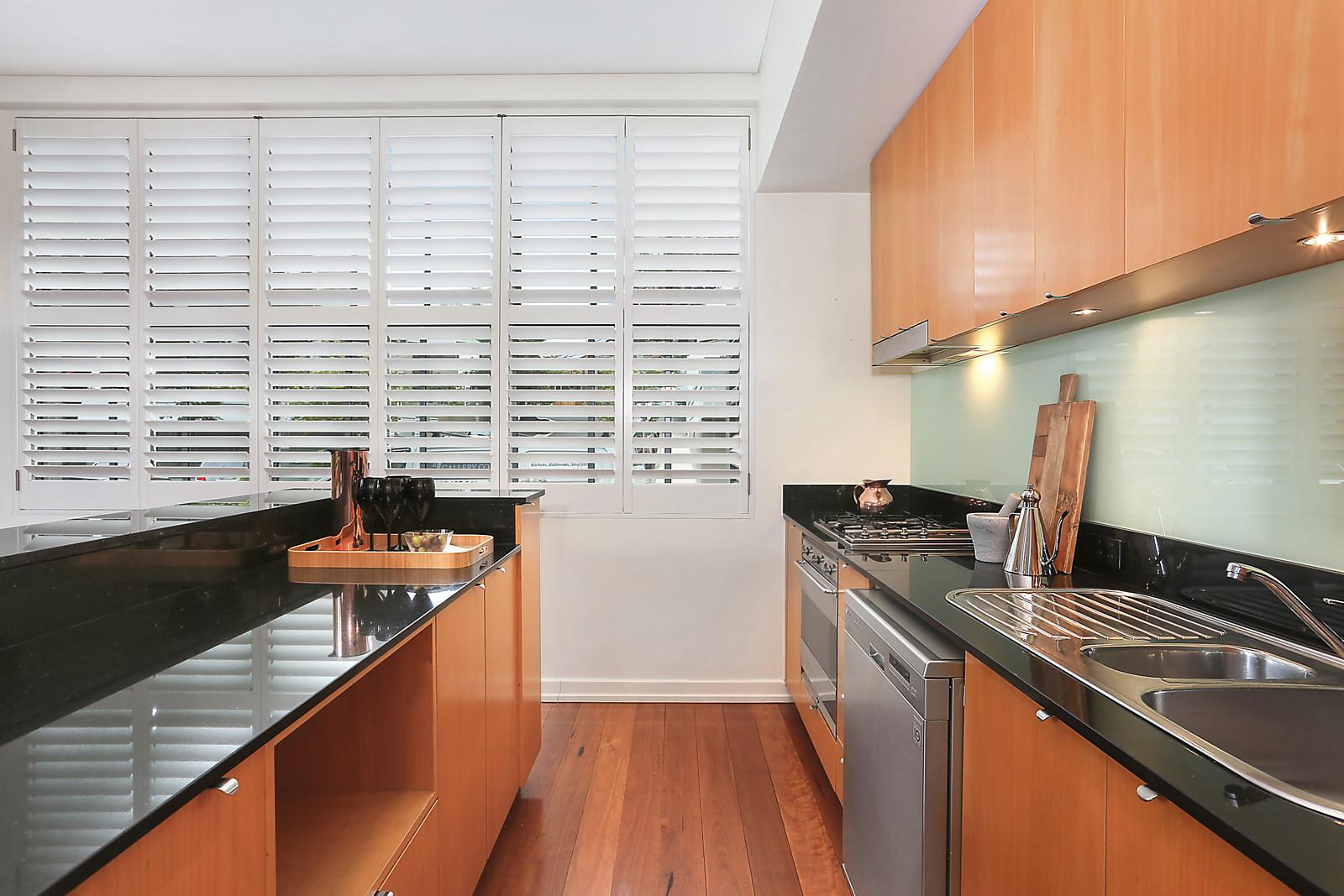 Photo #4: CG01/23 Colgate Avenue, Balmain - Sold by Coopers Agency