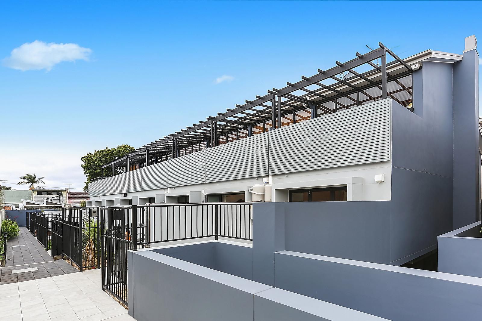 2/11-23 Hay Street, Leichhardt Sold by Coopers Agency - image 1