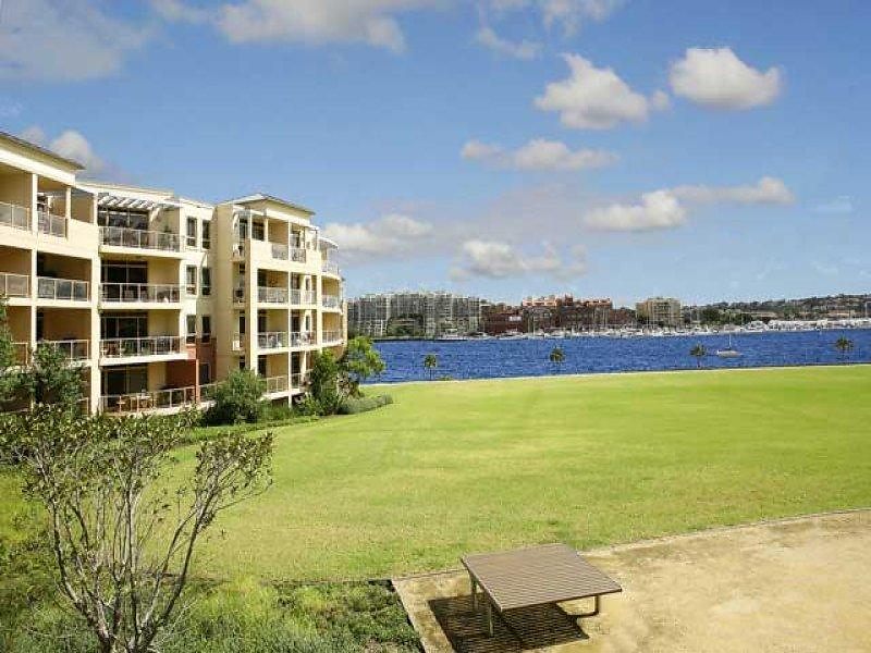 104/15 Warayama Place, Rozelle Sold by Coopers Agency - image 1