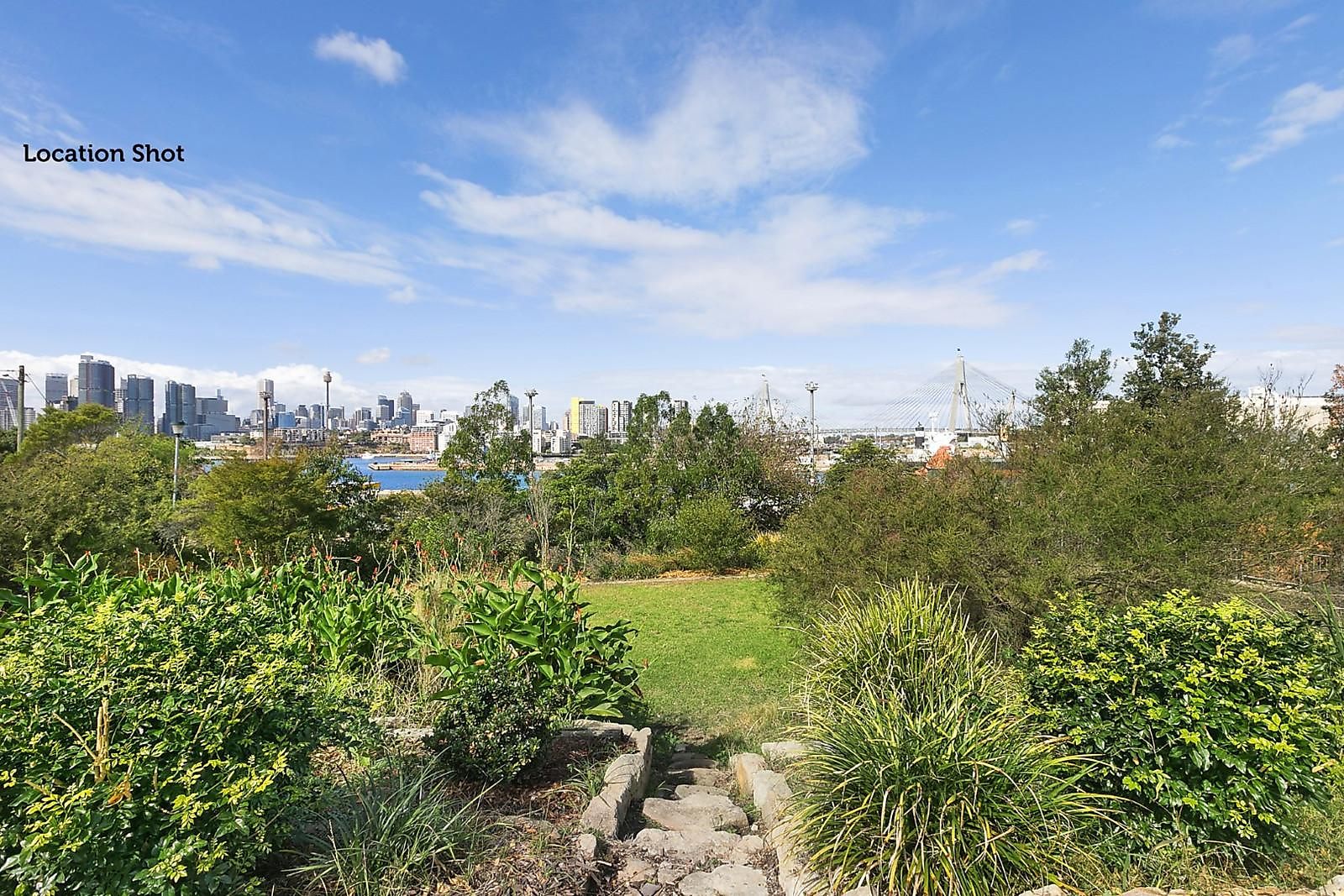 15/2 Rosebery Place, Balmain Sold by Coopers Agency - image 1